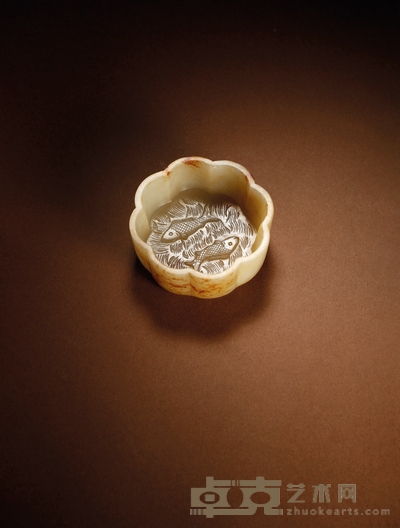 明·白玉受沁双鱼纹花口水洗 高:2.4cm直径:6cm