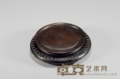 清·圆形三足紫檀木底座 径14.7cm 高3.8cm