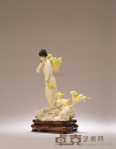 文革时期 象牙加彩牧羊姑娘 高21cm