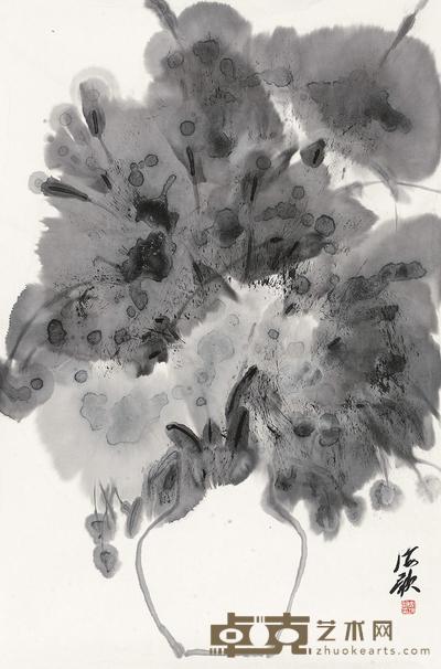 周海歌 瓶花 镜心 69×45cm