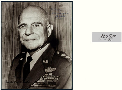 “二战美国著名将领”杜立德（Jimmy Doolittle）亲笔签名照