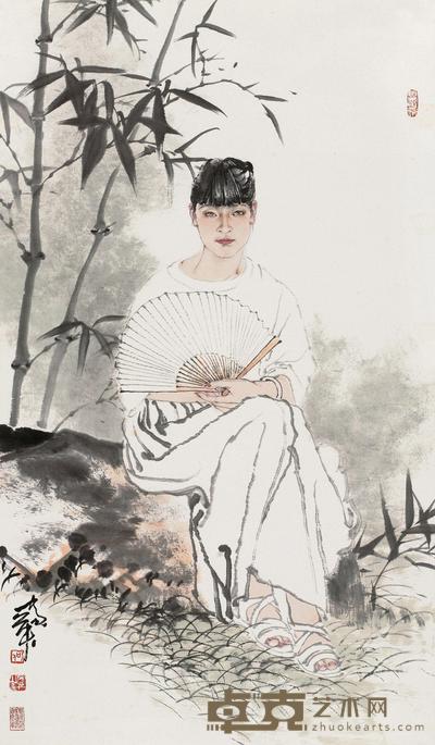 执扇少女