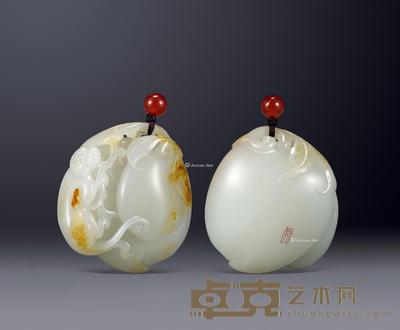 吴灶发 白玉雕灵猴献寿挂件 