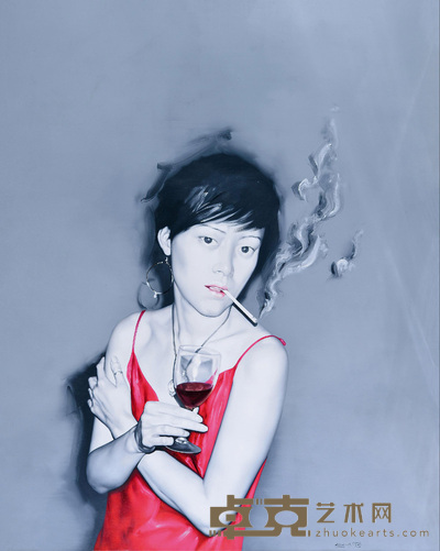 红衣女孩的烟和酒