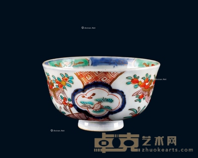 青花三彩开光花卉瑞兽碗