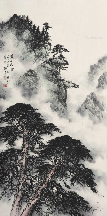 黎雄才 （款） 黄山松云 立轴