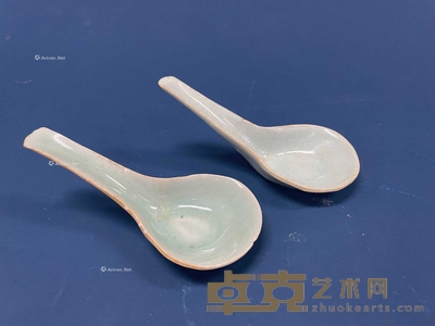 晚明 青釉汤匙 （一对） 长12cm×2