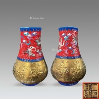 大清乾隆年制珐琅彩描金赏瓶