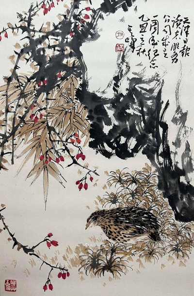 孙其峰 款 松鼠红果 立轴